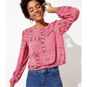 NWT! LOFT Pink Floral Mosaic V-Back Cropped Top